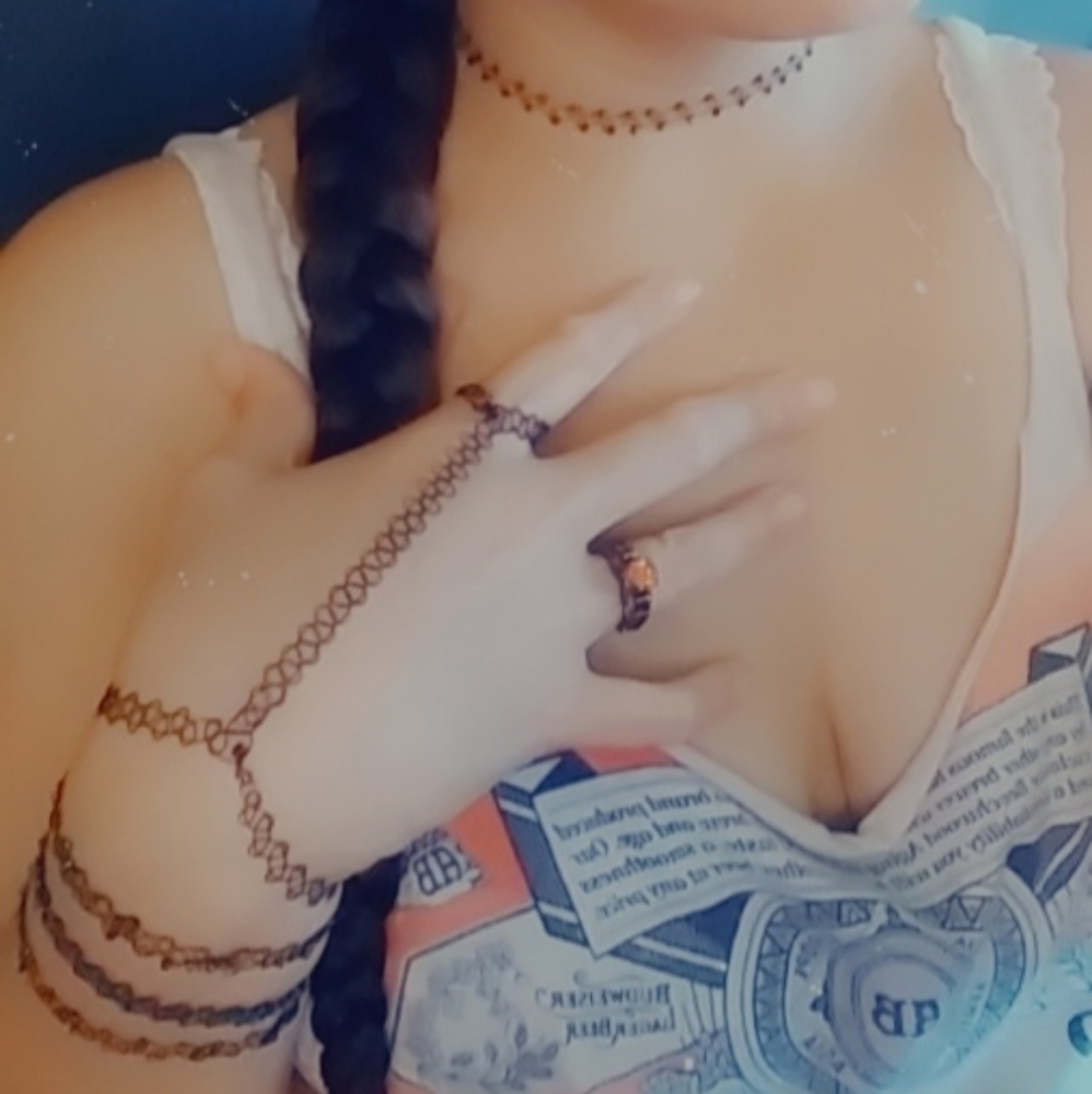 Tattoo choker bracelet ring
